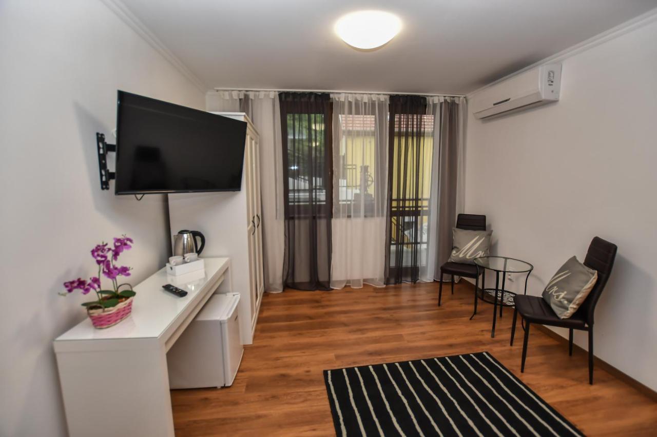 E-Vasko Panzio Borpince Bed & Breakfast Токай Екстериор снимка