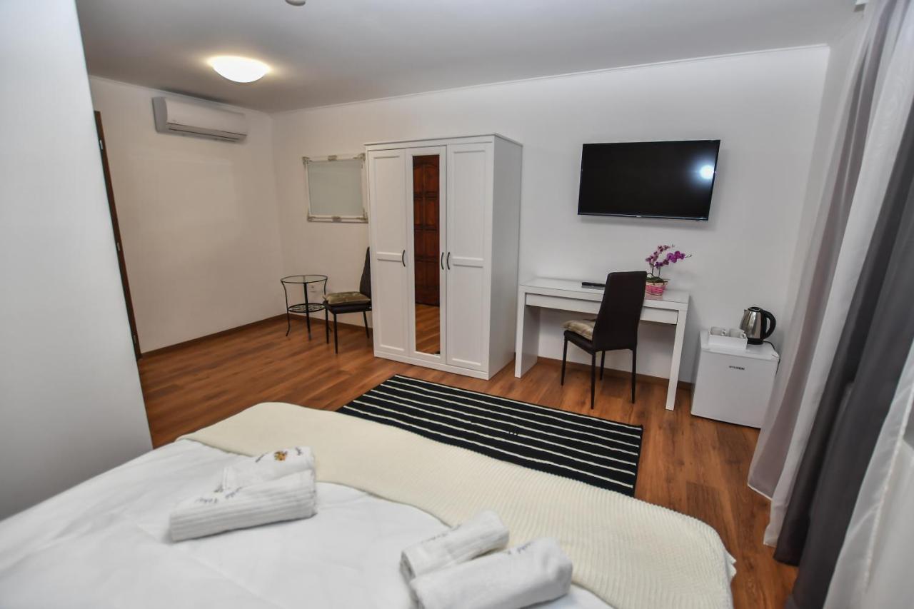 E-Vasko Panzio Borpince Bed & Breakfast Токай Екстериор снимка
