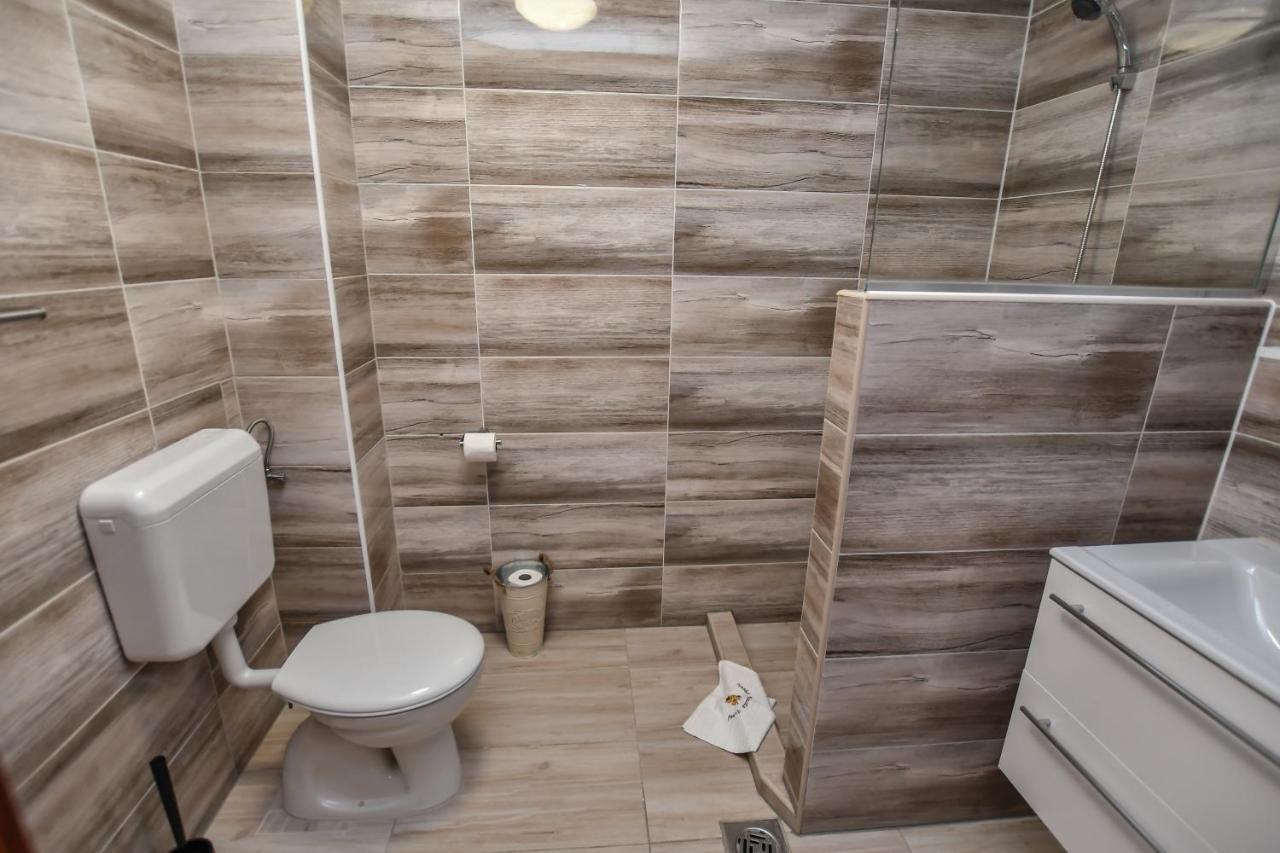 E-Vasko Panzio Borpince Bed & Breakfast Токай Екстериор снимка
