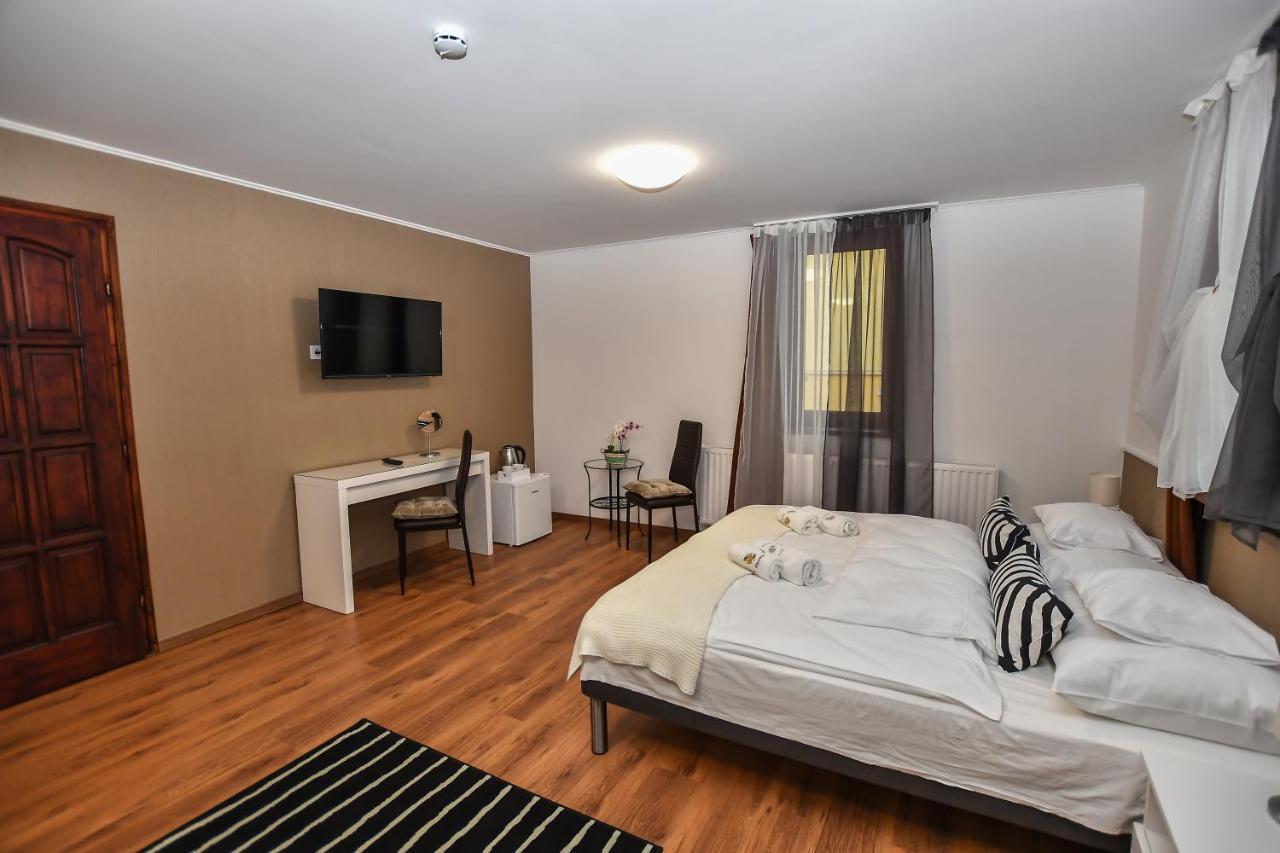 E-Vasko Panzio Borpince Bed & Breakfast Токай Екстериор снимка