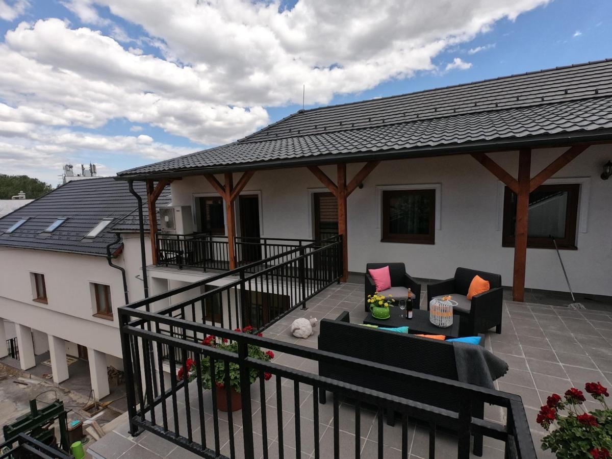 E-Vasko Panzio Borpince Bed & Breakfast Токай Екстериор снимка